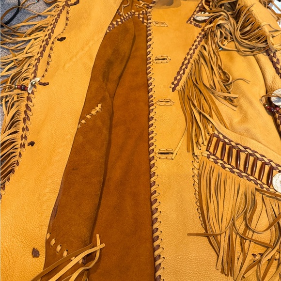 Fringed tan leather rusty dorr Jacket - Picture 12 of 15